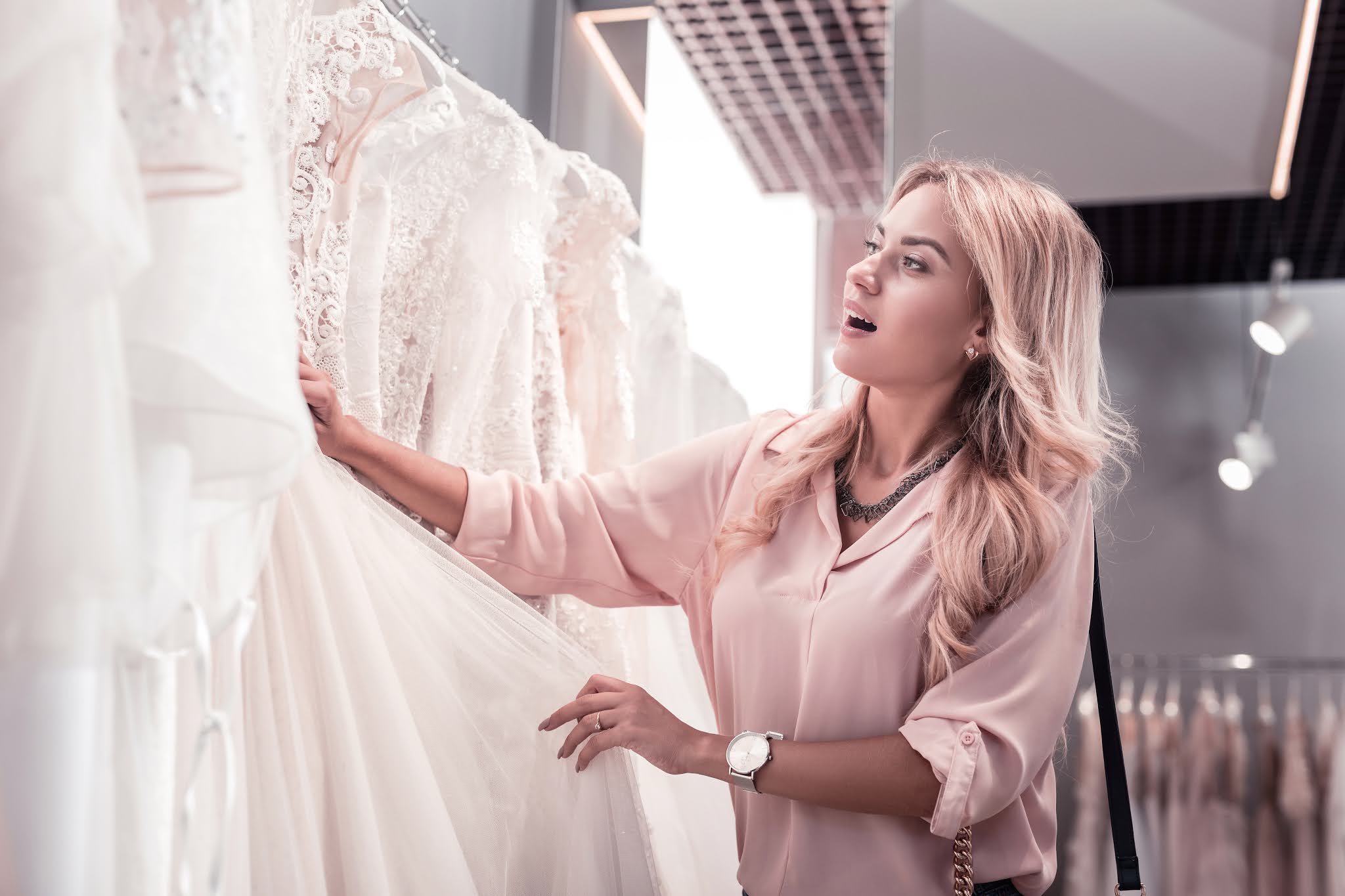 Pop Up Wedding Dress Sale Edmonton   Opportunity Bridal